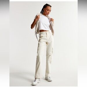 Abercrombie cargo cream pants